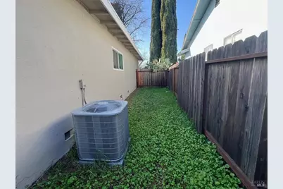 1850 San Juan Street, Fairfield, CA 94533 - Photo 8