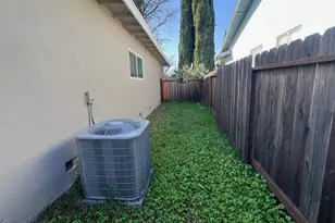 1850 San Juan St, Fairfield, CA 94533 - Photo 8