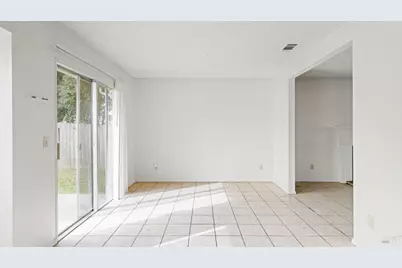 523 Blue Wing Drive, Suisun City, CA 94585 - Photo 16