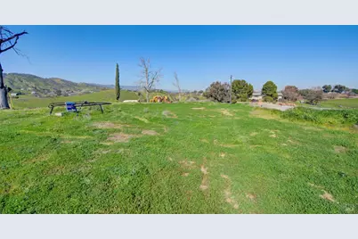 7668 English Hills Road, Vacaville, CA 95688 - Photo 62