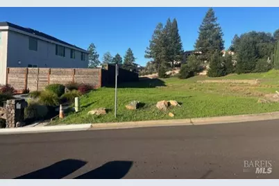 2005 Bracken Court, Santa Rosa, CA 95403 - Photo 2