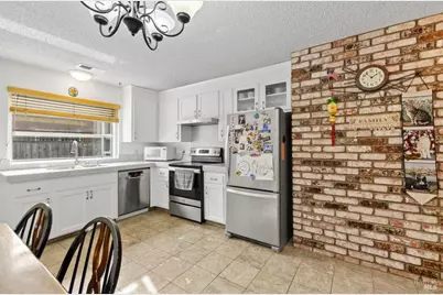 19295 Junipero Serra Drive, Sonoma, CA 95476 - Photo 8