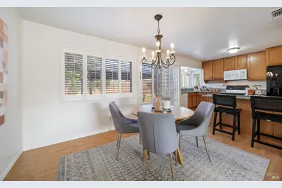 950 Woodvale Drive, Dixon, CA 95620 - Photo 12