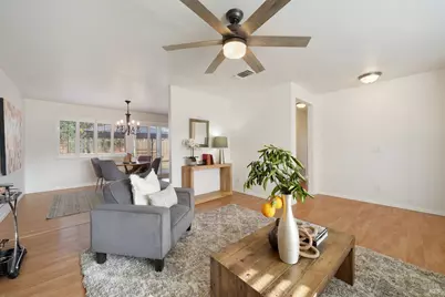 950 Woodvale Drive, Dixon, CA 95620 - Photo 6