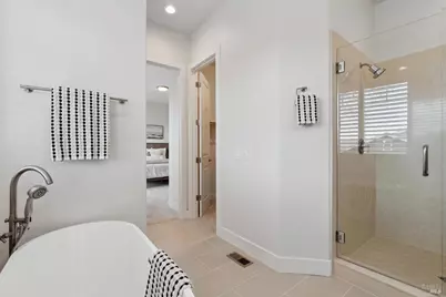 5677 Eastlake Drive, Santa Rosa, CA 95409 - Photo 40