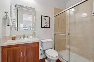 5677 Eastlake Dr, Santa Rosa, CA 95409 - Photo 62