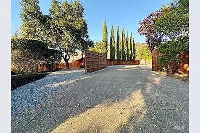 1104 Calistoga Road, Santa Rosa, CA 95409 - Photo 34