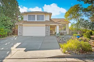 3327 Colonial Ct, Fairfield, CA 94534 - Photo 8