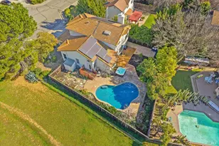 3327 Colonial Ct, Fairfield, CA 94534 - Photo 2