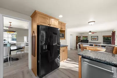 3327 Colonial Court, Fairfield, CA 94534 - Photo 20