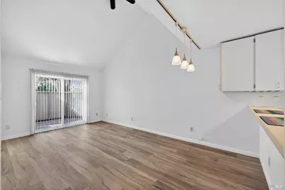 7733 Camino Colegio, Rohnert Park, CA 94928 - Photo 10