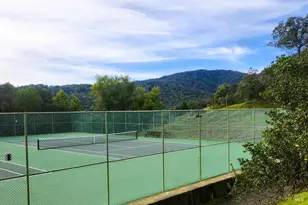 5 Velasco Ct, Novato, CA 94949 - Photo 26