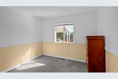 5036 Algiers Avenue, Santa Rosa, CA 95409 - Photo 22