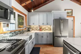 46581 Iversen Dr, Gualala, CA 95445 - Photo 6