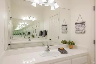 1238 Darling St, Napa, CA 94558 - Photo 42