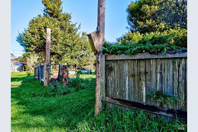 17750 Barbizon Lane, Fort Bragg, CA 95437 - Photo 56