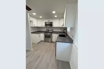 901 Johnson Street, Fairfield, CA 94533 - Photo 2