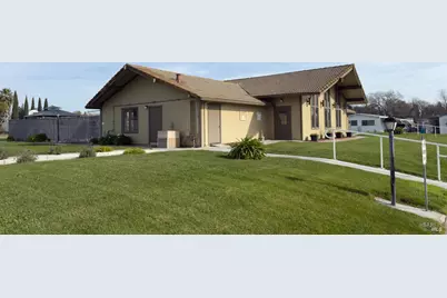 1597 Alamo Drive #140, Vacaville, CA 95688 - Photo 14