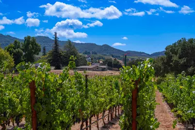 4094 E 3rd Avenue, Napa, CA 94558 - Photo 2