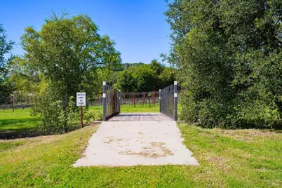 4094 E 3rd Avenue, Napa, CA 94558 - Photo 20