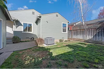 312 Benton Street, Santa Rosa, CA 95401 - Photo 24