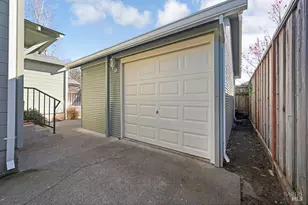 312 Benton St, Santa Rosa, CA 95401 - Photo 28