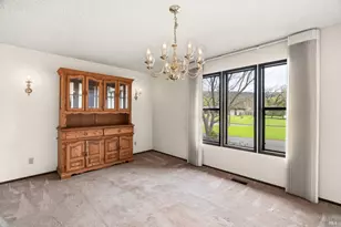 15416 Woodside Ct, Glen Ellen, CA 95476 - Photo 10