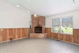 15416 Woodside Ct, Glen Ellen, CA 95476 - Photo 20