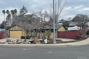 900 Seascape Cir, Rodeo, CA 94572 - Photo 2