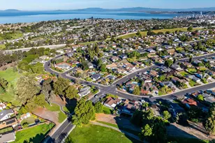 900 Seascape Cir, Rodeo, CA 94572 - Photo 46