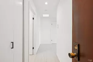 561 Seaver Dr, Mill Valley, CA 94941 - Photo 2