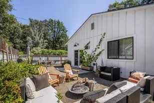 19322 Quigley Ln, Sonoma, CA 95476 - Photo 2