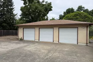 1927 Marsh Rd, Santa Rosa, CA 95403 - Photo 28