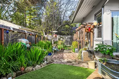 2003 Humboldt Street, Santa Rosa, CA 95404 - Photo 38