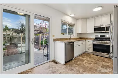 18023 Mulberry Avenue, Sonoma, CA 95476 - Photo 2