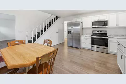 203 Cockrobin Avenue, Windsor, CA 95492 - Photo 12