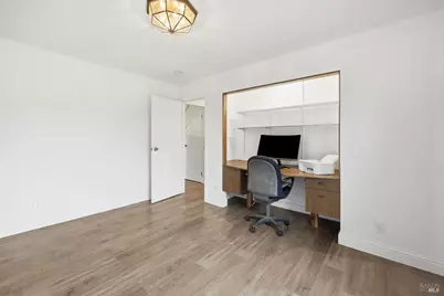 203 Cockrobin Avenue, Windsor, CA 95492 - Photo 16