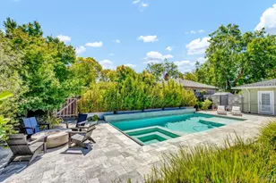 186 S Seymour St, Napa, CA 94559 - Photo 36