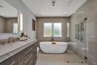 186 S Seymour Street, Napa, CA 94559 - Photo 28