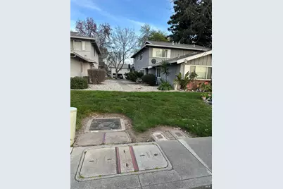 142 Del Rio Circle #2, Vacaville, CA 95687 - Photo 20