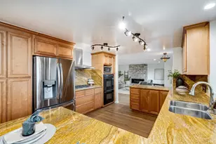 1365 W L St, Benicia, CA 94510 - Photo 8