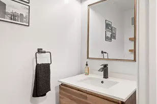 252 Bay Vista Cir, Sausalito, CA 94965 - Photo 16