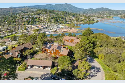 252 Bay Vista Circle, Sausalito, CA 94965 - Photo 32