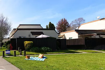 1816 Primavera Court, Santa Rosa, CA 95409 - Photo 2