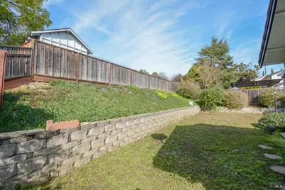 2135 Via Alta Court, Benicia, CA 94510 - Photo 30