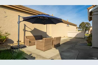 1405 Tillman Street, Suisun City, CA 94585 - Photo 22