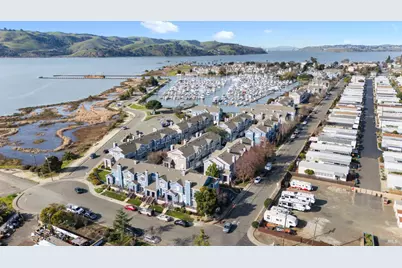 465 East Fifth Street, Benicia, CA 94510 - Photo 22