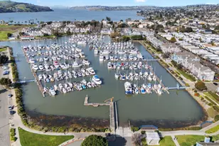 465 E 5th St, Benicia, CA 94510 - Photo 24