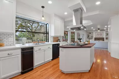 4844 Kieran Court, Santa Rosa, CA 95405 - Photo 12