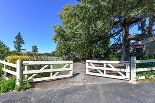 2060 Hagen Rd, Napa, CA 94558 - Photo 2